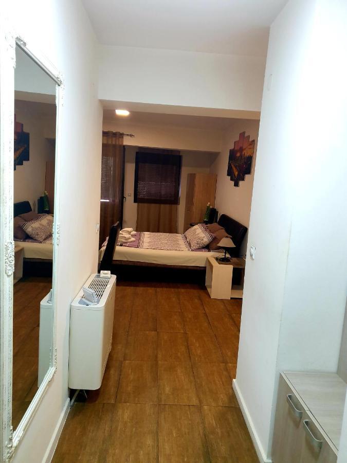 Laguna Apartman 2 Nis Luaran gambar