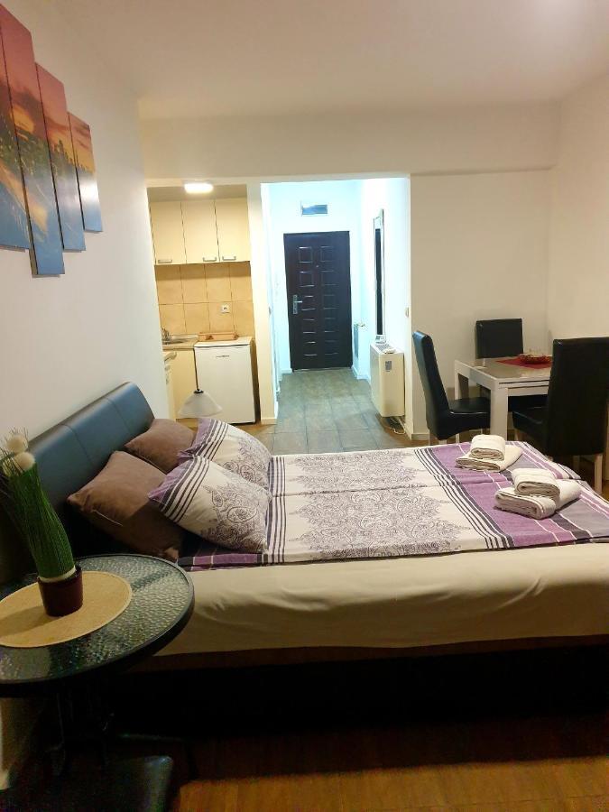 Laguna Apartman 2 Nis Luaran gambar