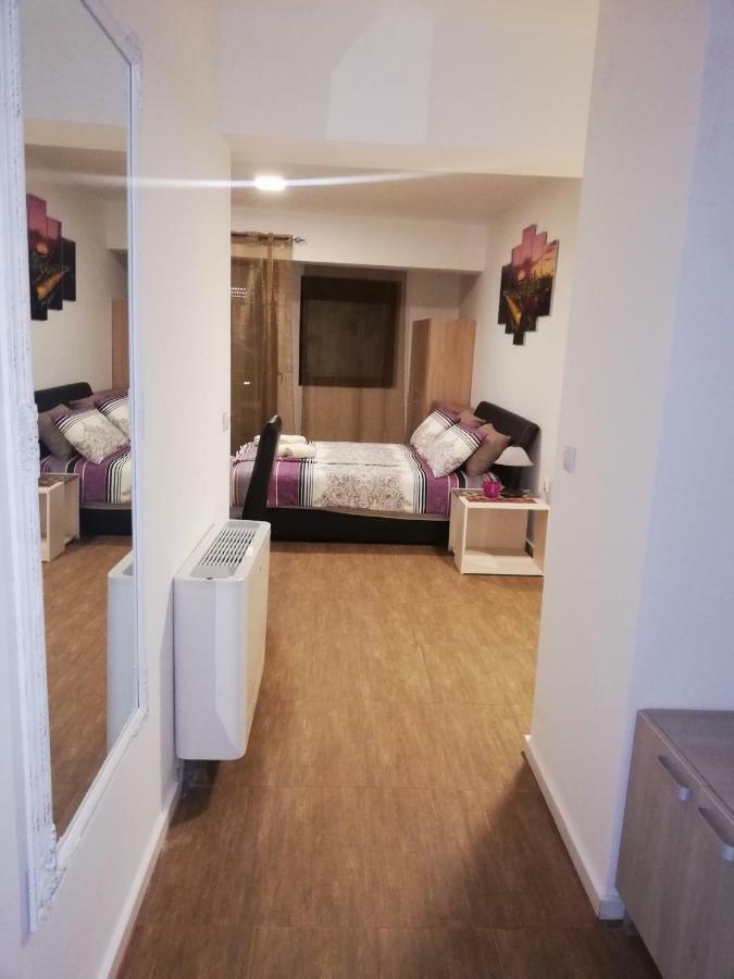 Laguna Apartman 2 Nis Luaran gambar