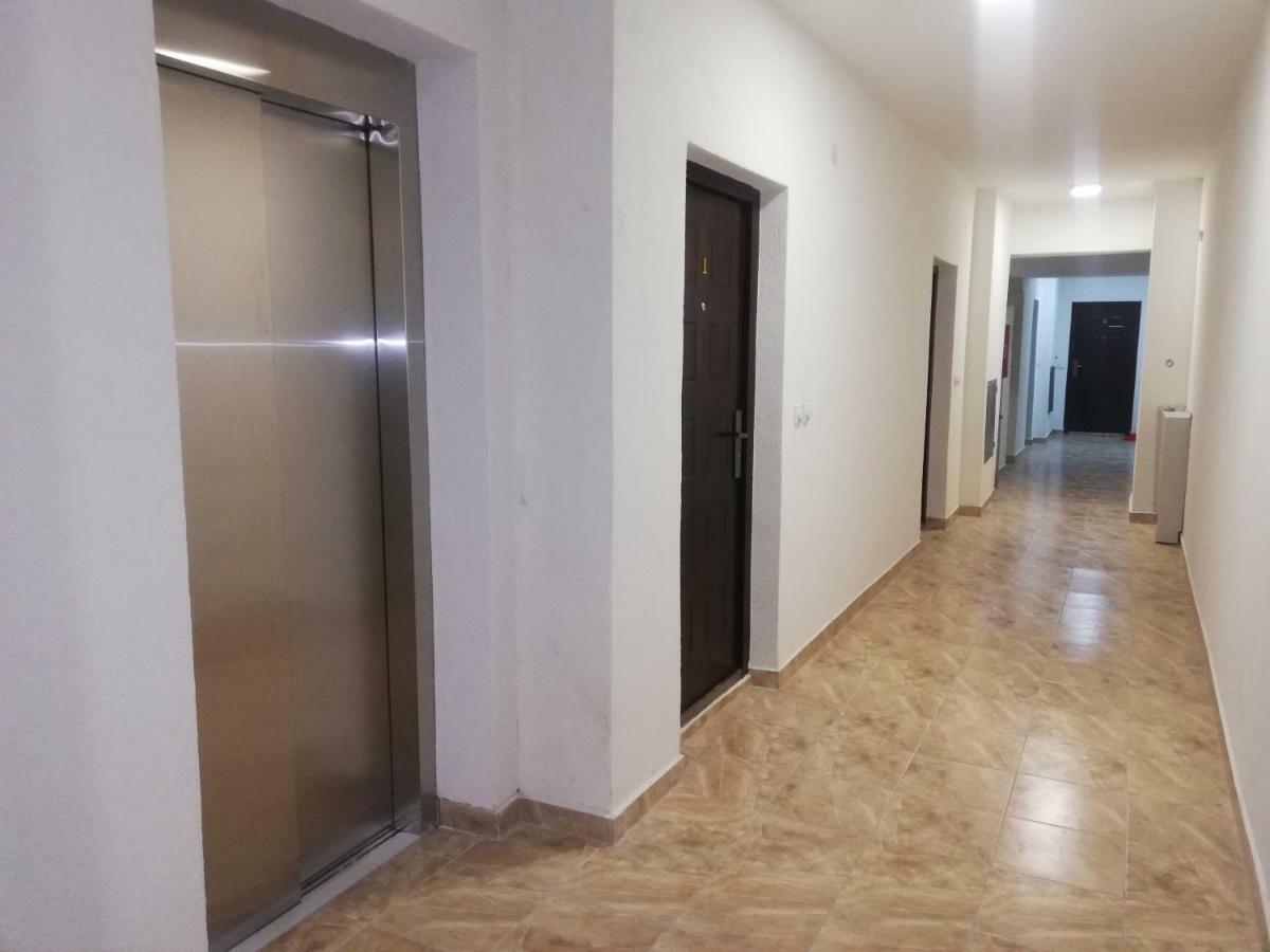 Laguna Apartman 2 Nis Luaran gambar